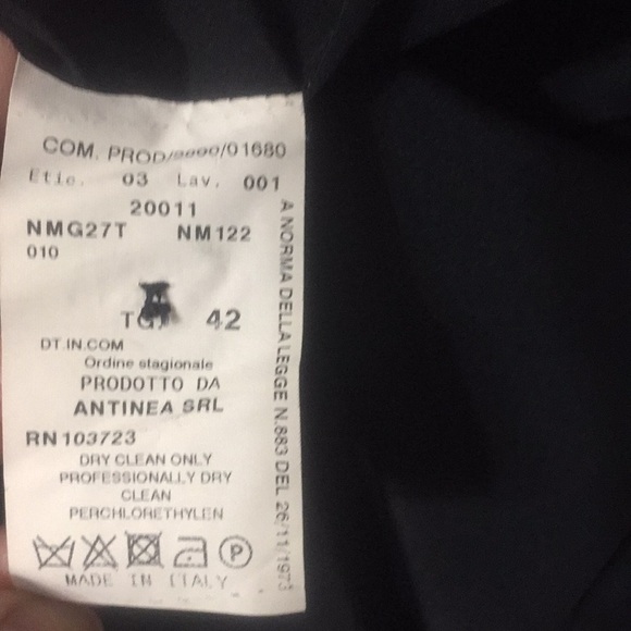 ARMANI COLLEZIONI Black & White Window Pane Plaid Cropped Blazer - Picture 7 of 8